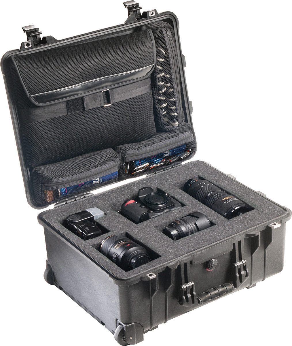 pelican-tough-rolling-protographer-hard-case